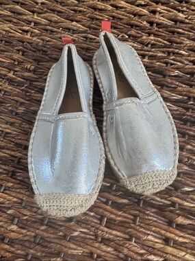 Kids Silver Water Shoes - Sparkle Slip-On